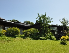 Iwamura Kazuo Ehon-no-Oka Art Museum