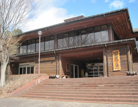 Le centre artisanal de la sculpture sur bois Nikko Kibori-no